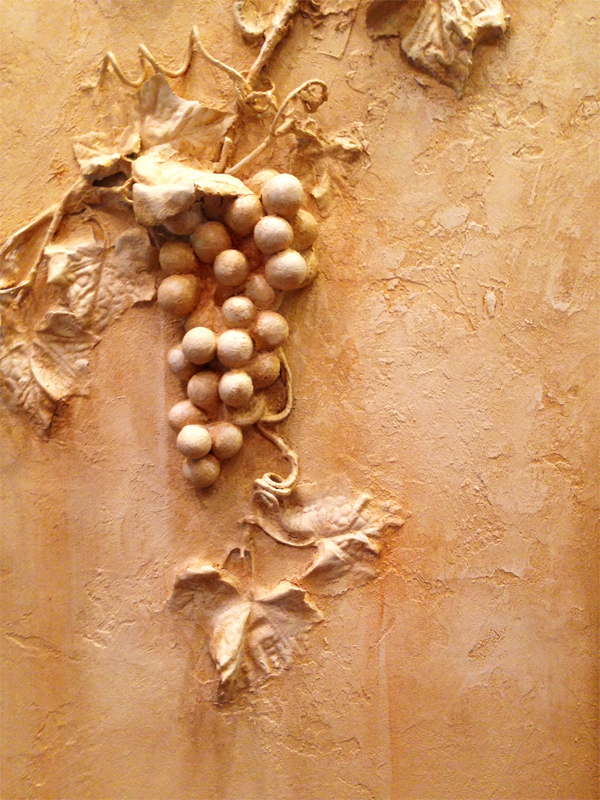 3D Tuscan Grapes - hand plastered custom design