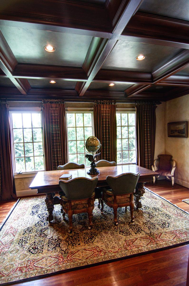 Wood grained coffer ceiling with European Tuscan plaster walls in this Brentwood clients study.