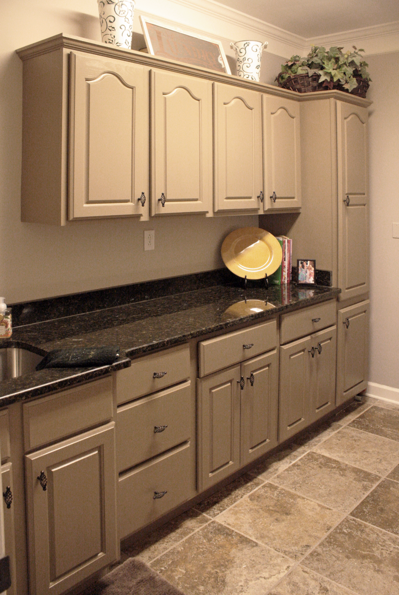 After pic of this Mount Juliet customer’s laundry room with updated color and modern style painted finish.