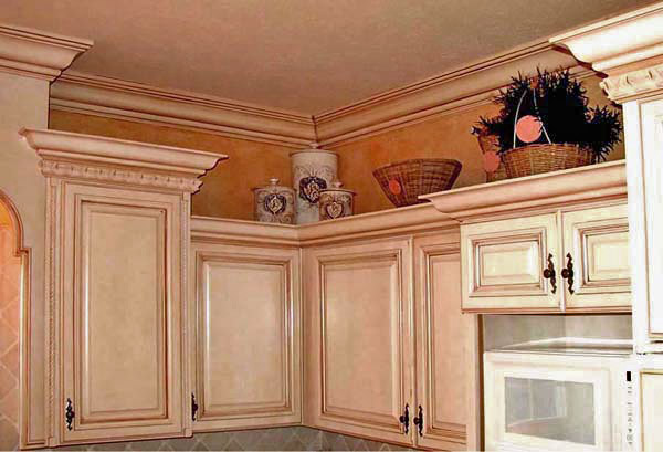 Tuscan glaze on kitchen cabinets